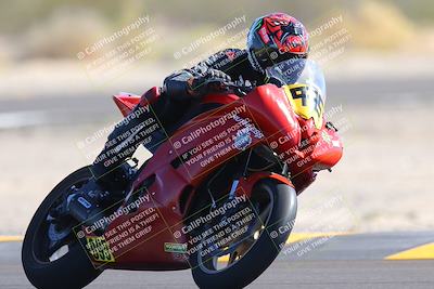 media/Sep-25-2022-CVMA (Sun) [[ee08ed6642]]/Race 6 Amateur Supersport Open/